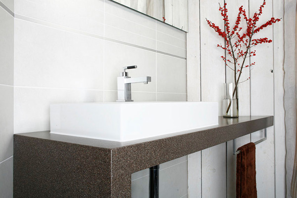 Vanity top with countertop basin - Photo: diephotodesigner.de