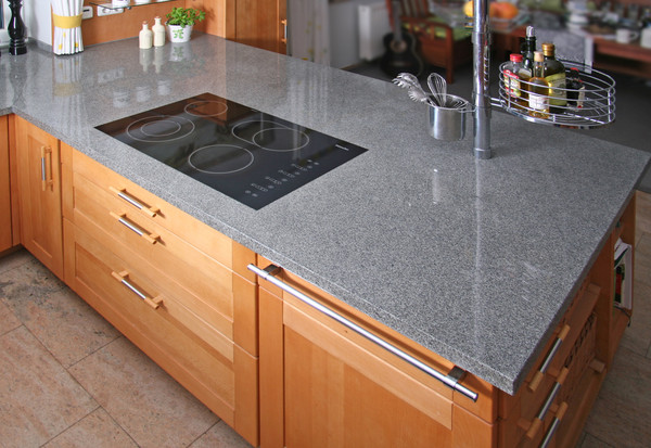 Kitchen worktop made of Natural Stone - Photo: Magna Naturstein GmbH
