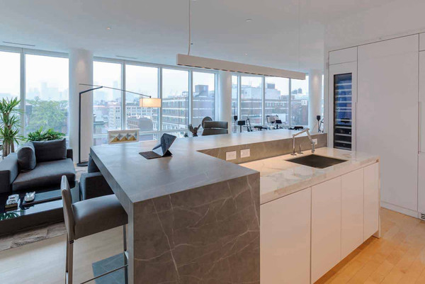 Counter and kitchen worktop made of Porcelain Ceramics - Photo: NEOLITH®